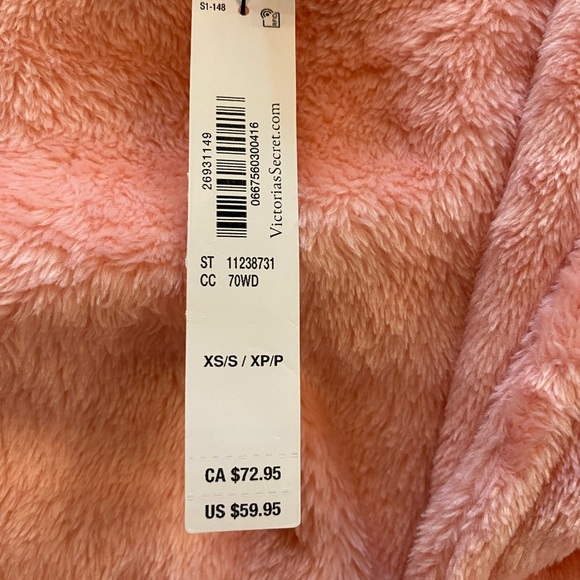 Victoria’s Secret women’s Pink Plush Bathrobe New size xs-s - Picture 3 of 10